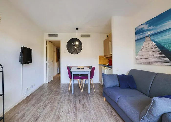 Le Cannes Beach 380 - Lumineux, Balcon & Piscine