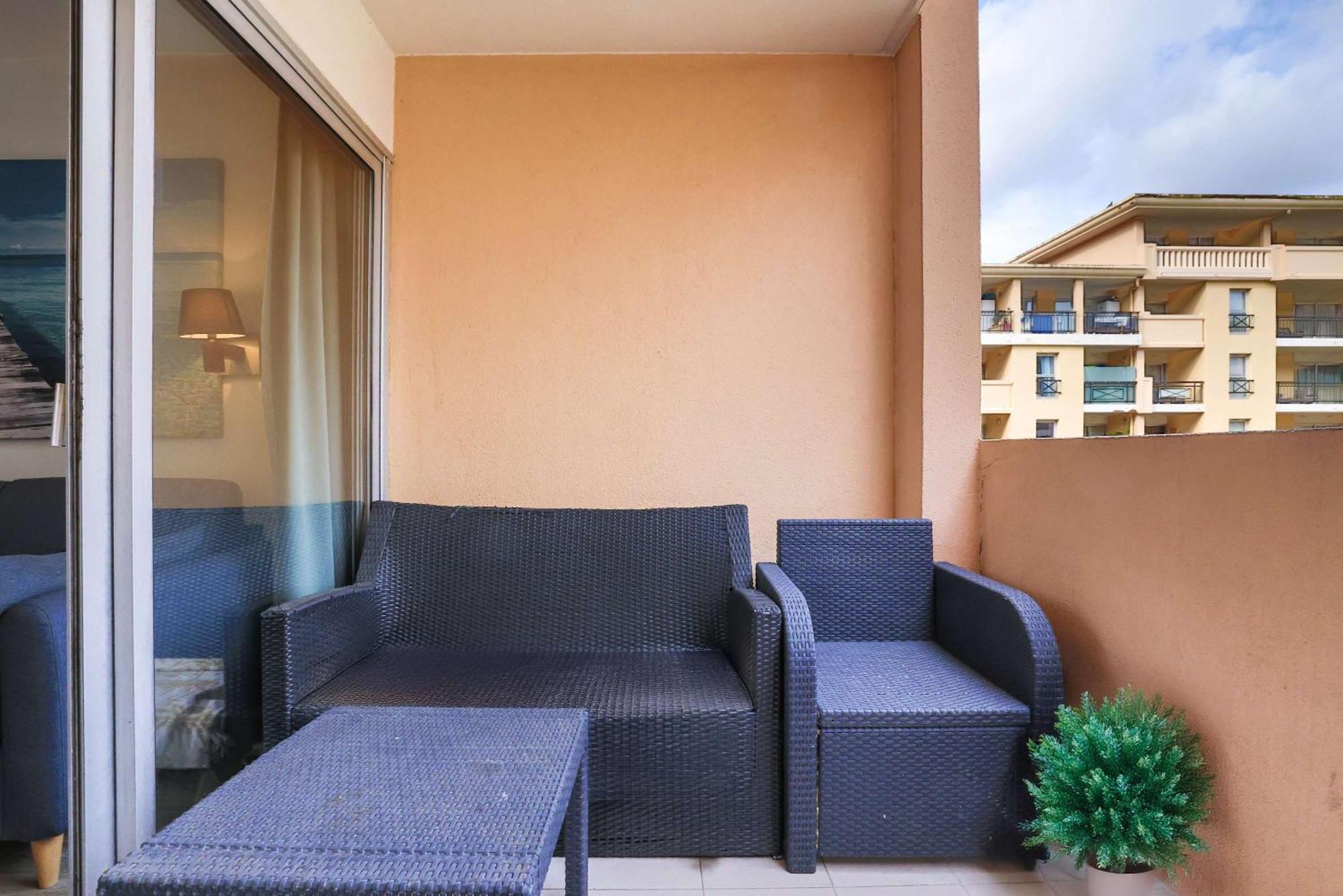 Apartamento Le 380 - Lumineux, Balcon & Piscine *